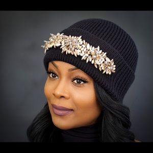 New Luxury Black wool high quality knit Gold rhinestone crystal beanie skull cap